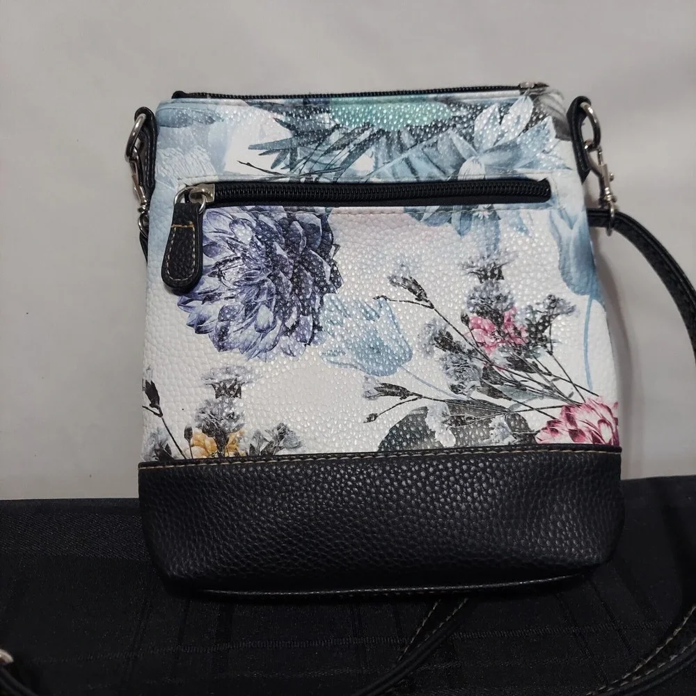 Stone Mountain USA Floral Pebble Leather Crossbody Bag Adjustable Strap Small‎